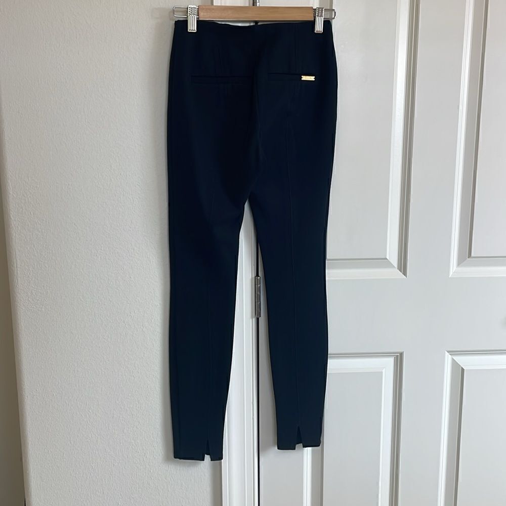 Lilly Pulitzer Legging Pant - Picture 2 of 2